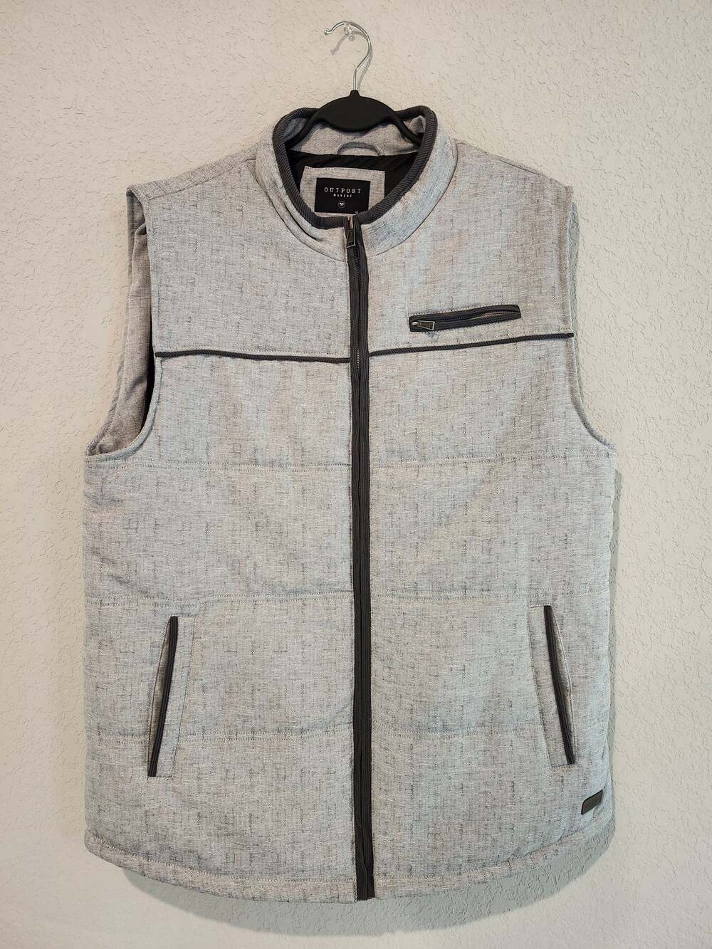 Outpost Makers Men's Marled Woven Full Zip Quilted Vest